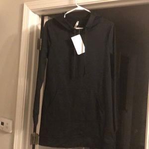 Fabletics sweat shirt dress w/ front pockets